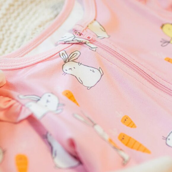 Easter Souris Mini Pajamas 12-18months - Picture 2 of 2